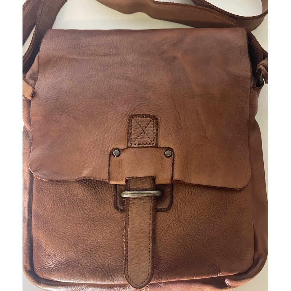 Harbour 2nd Leather Crossbody Bag & Matching Coin/Card/Key Holder Accessory Set - Picture 5 of 16